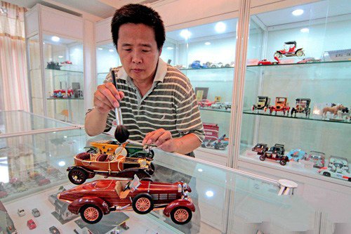 Tianjin citizens collected more than 3,000 car models in 20 years and established a museum at home